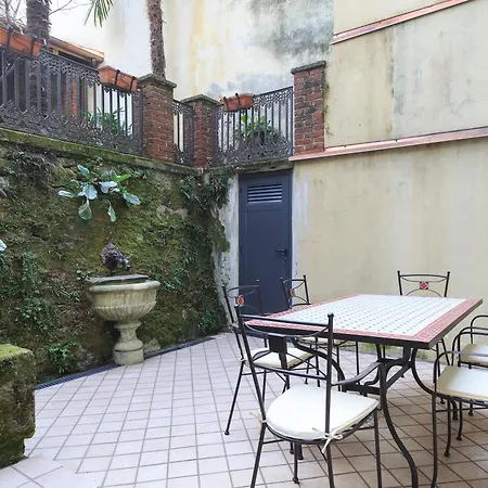 Apartment Palazzo Bellavista By Impero House